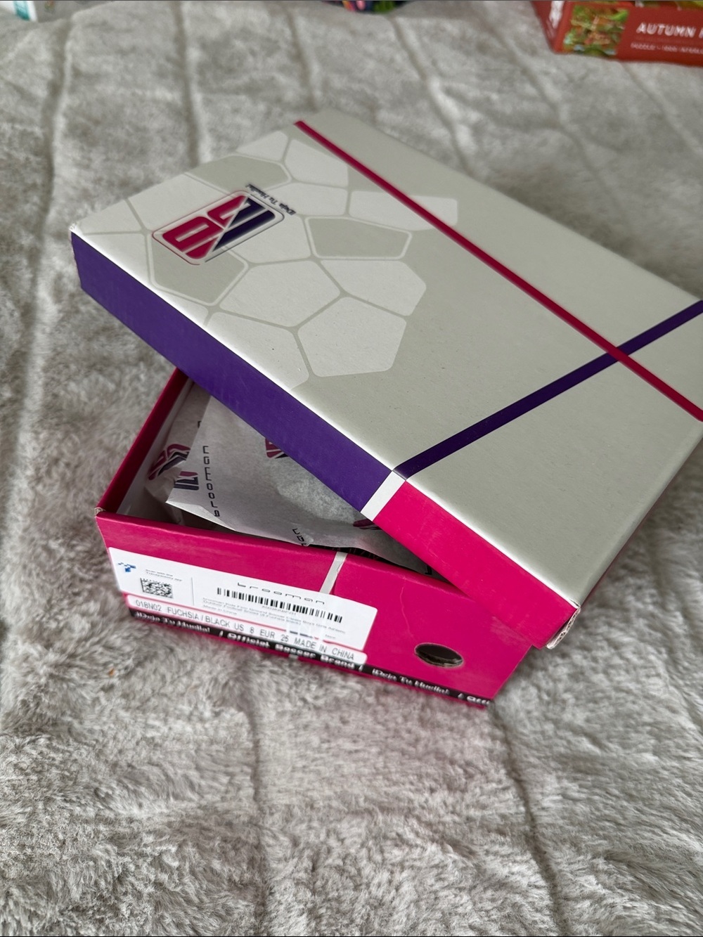 NWT Brooman Girls Soccer Cleats, Pink, Size 5